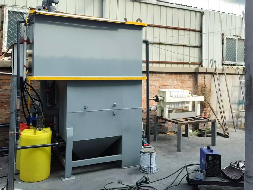 溶气气浮机：玻璃厂污水处理的高效之选